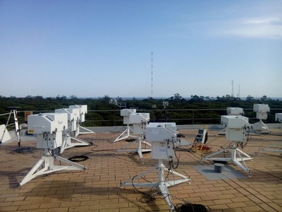 Figure 1 : Différents spectrophotomètres Brewer durant la campagne de comparaison.